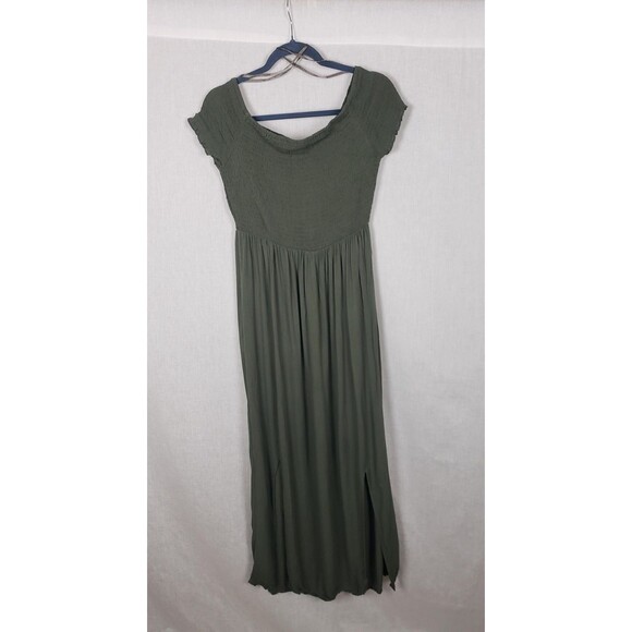 Windsor Dresses & Skirts - Windsor Dress L Olive Green Smocked Maxi Cap Sleeve‎ Side Slit Rayon Casual Boho